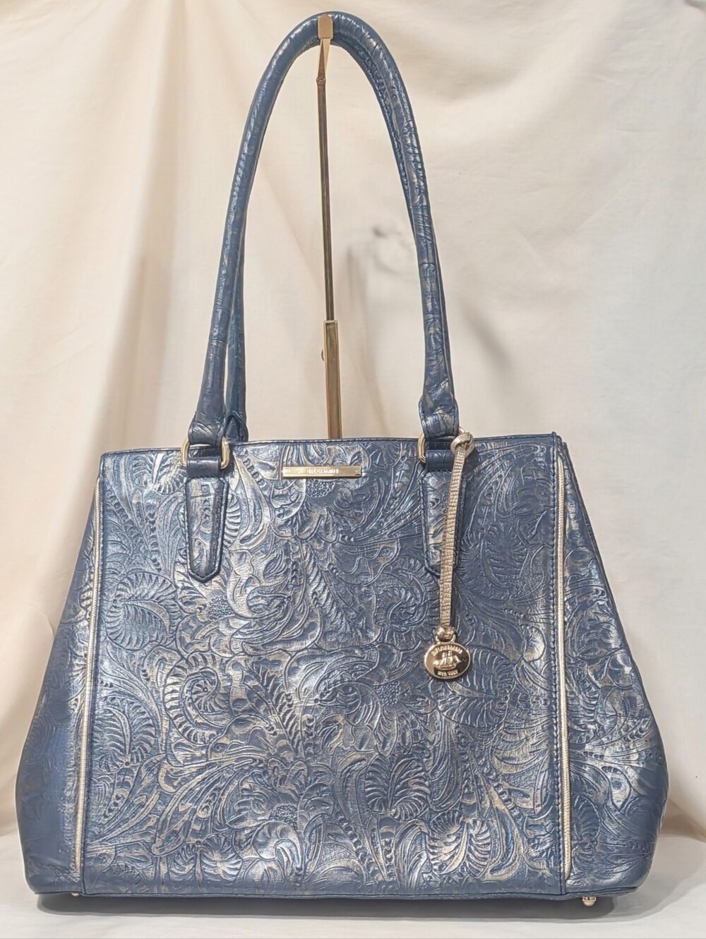 EUC Brahmin Joan in Blue Picardie
